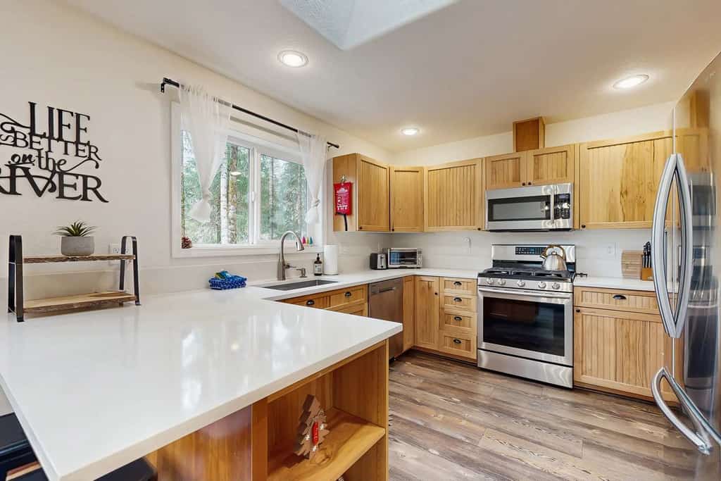 Brightwood Riverfront Getaway
