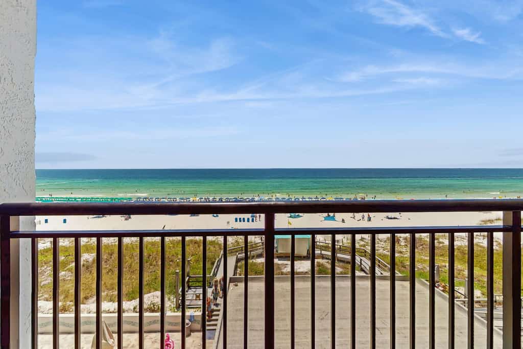 Gorgeous gulf front condo with pools, hot tub, and gym