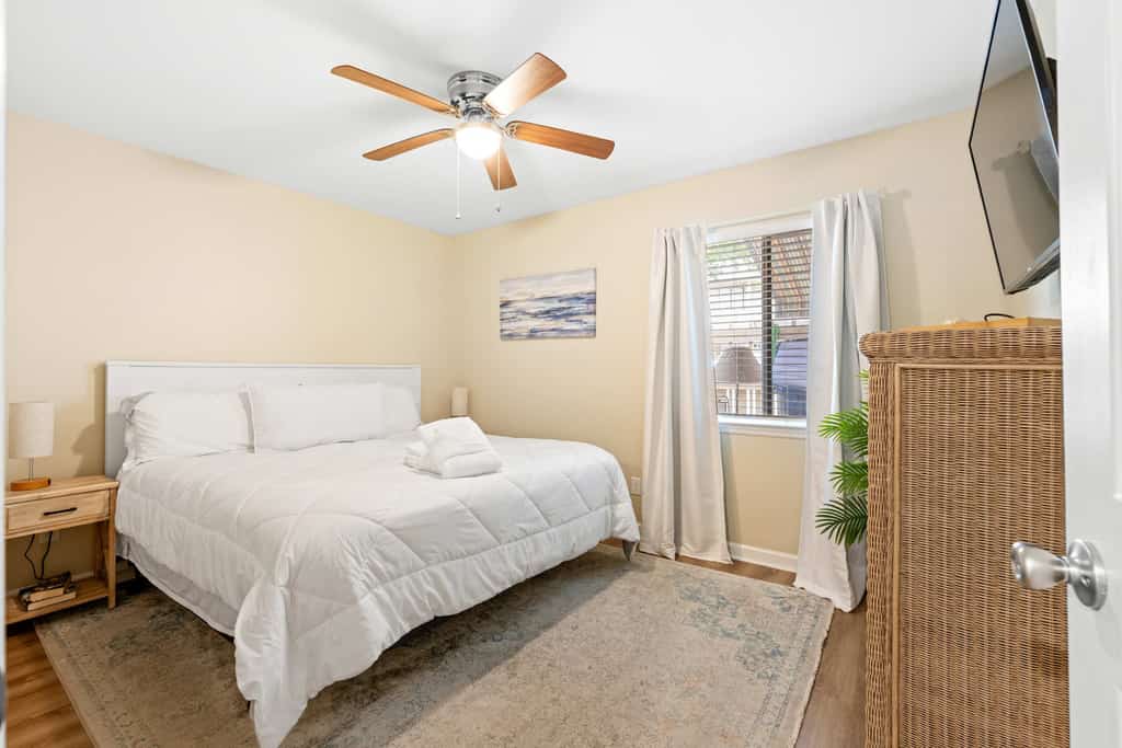 Your Perfect Coastal Escape in South Forest Beach!
Experience the ultimate Hilton Head Island getaway in this recently renovated, first-floor villa at Dunes Villas. Tucked away in the vibrant South Forest Beach area, this 2-bedroom retreat combines modern comfort with an unbeatable location—all at an exceptional value.