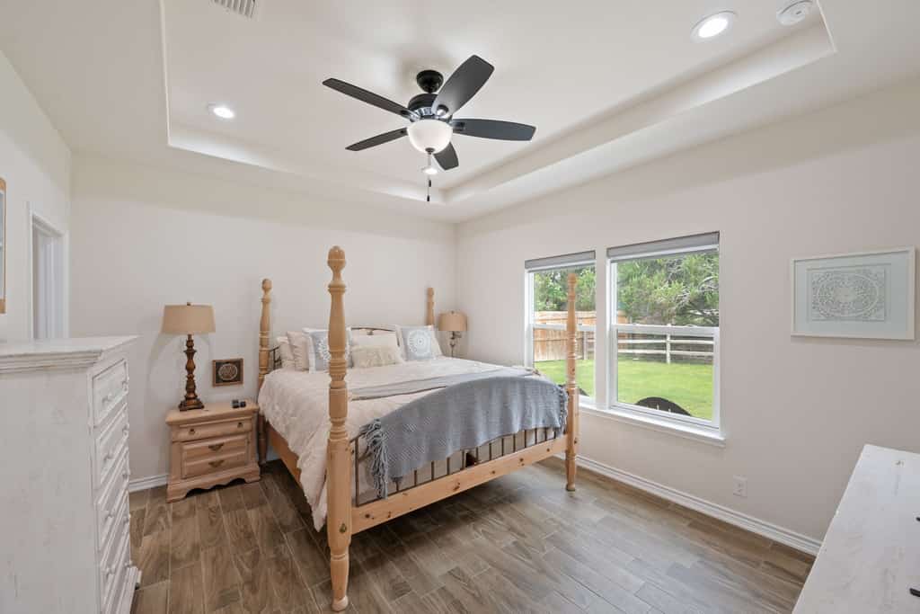 3BR Modern Home in Canyon Lake | 1 mile from Public Boat Ramp