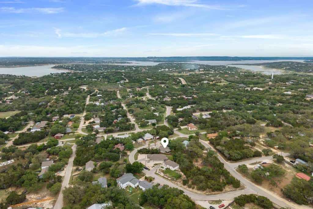3BR Modern Home in Canyon Lake | 1 mile from Public Boat Ramp