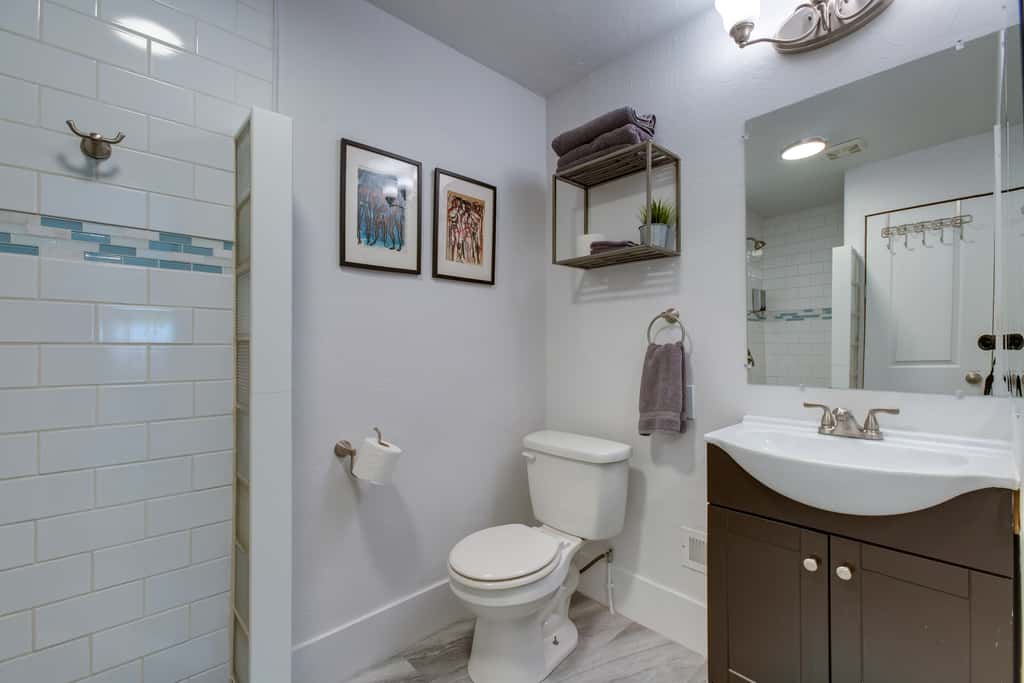 Location! Outdoor Living Hot Tub Walkable Denver