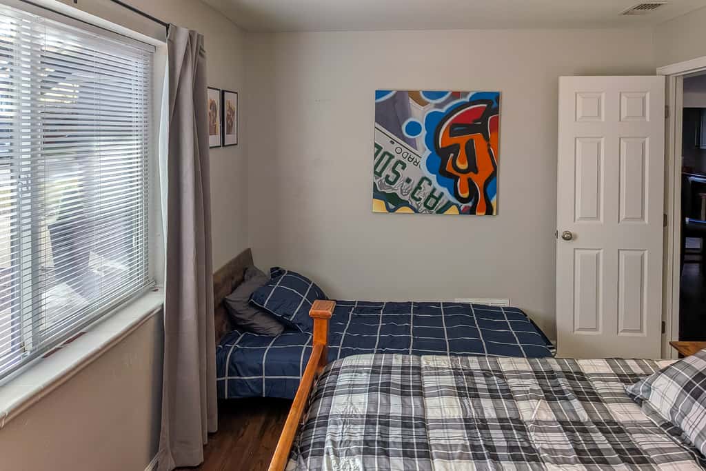 Location! Outdoor Living Hot Tub Walkable Denver