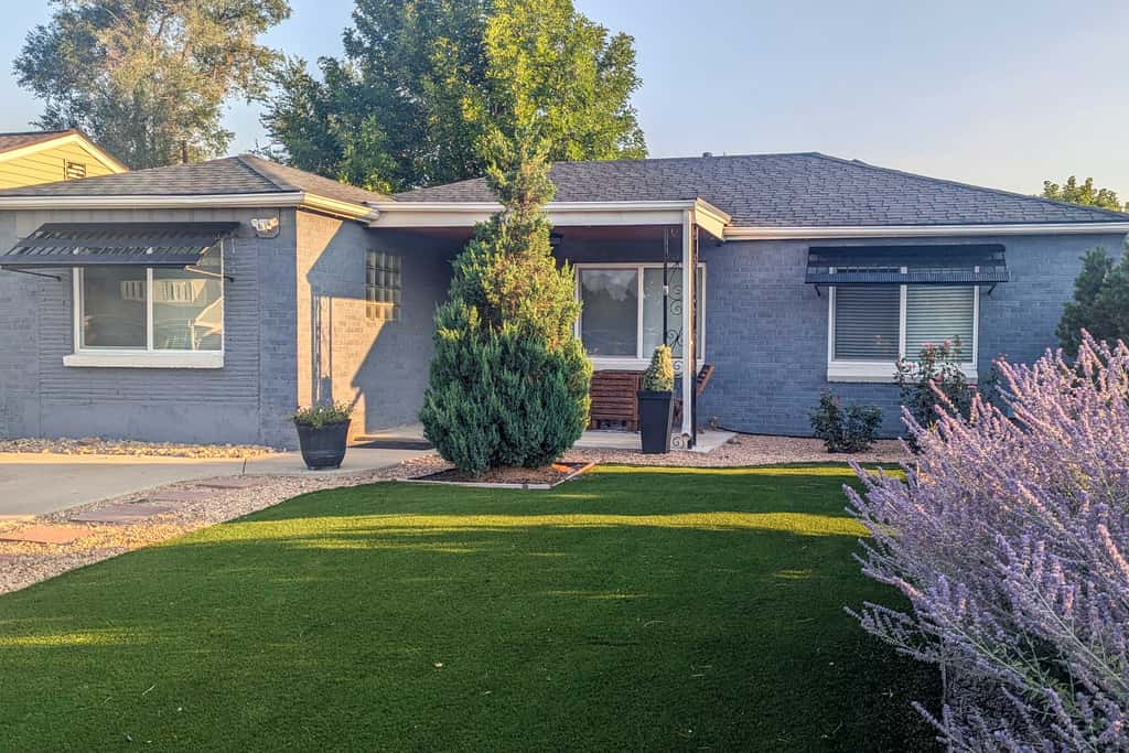 Location! Outdoor Living Hot Tub Walkable Denver