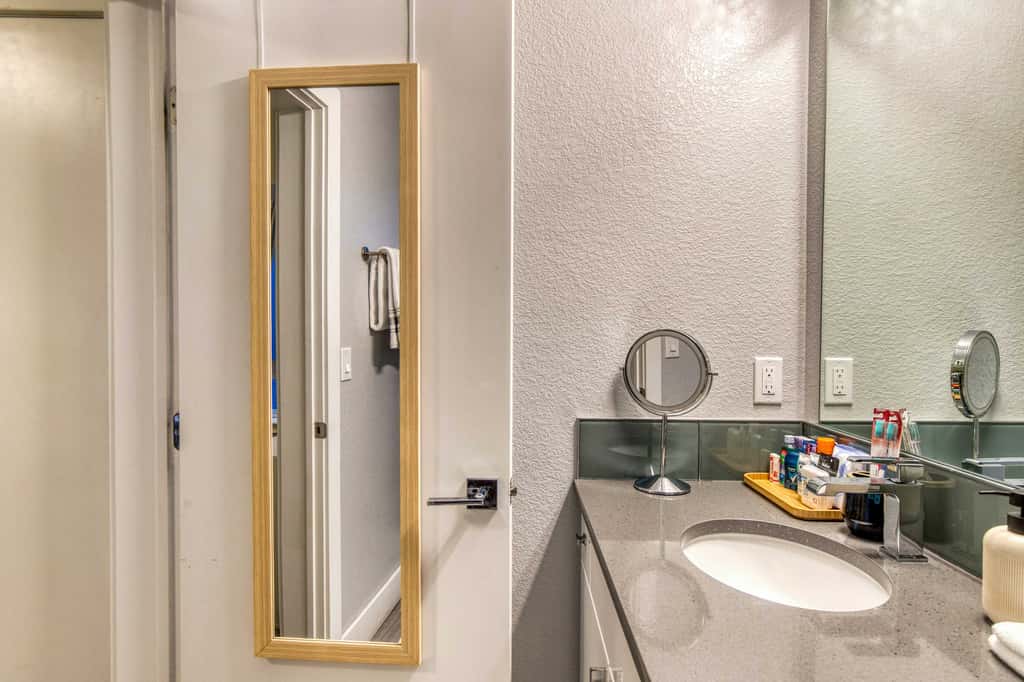 Walk to Empower Field: Townhome w/ Hot Tub!