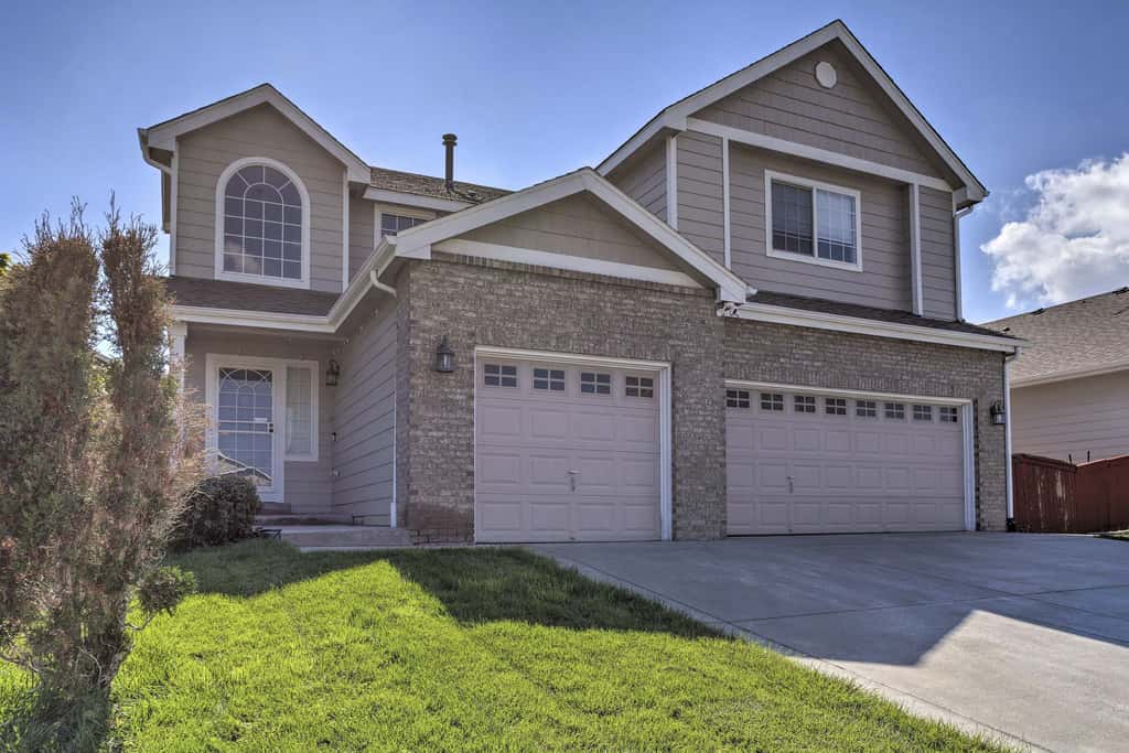 Spacious Parkview Home 12 Mi to Denver, Game Room