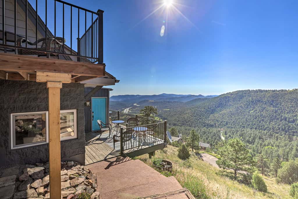 The View at Mountain Retreat By Red Rocks & Golden