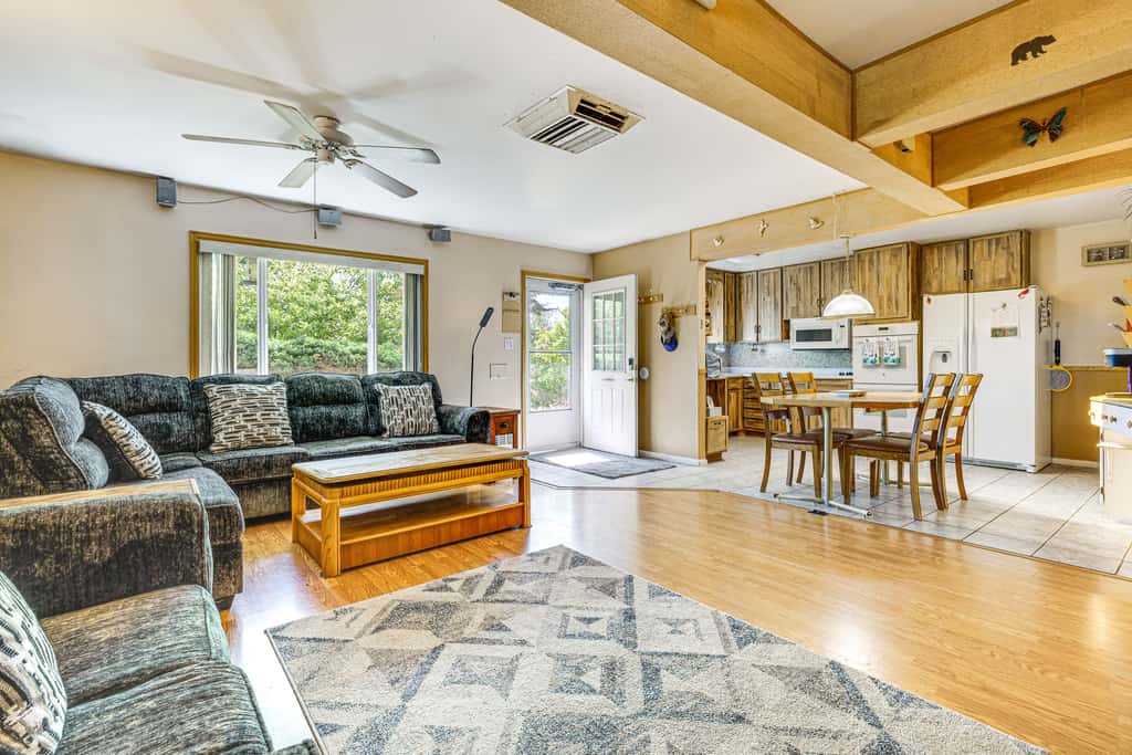 Near Family-Friendly Attractions: Northglenn Home!