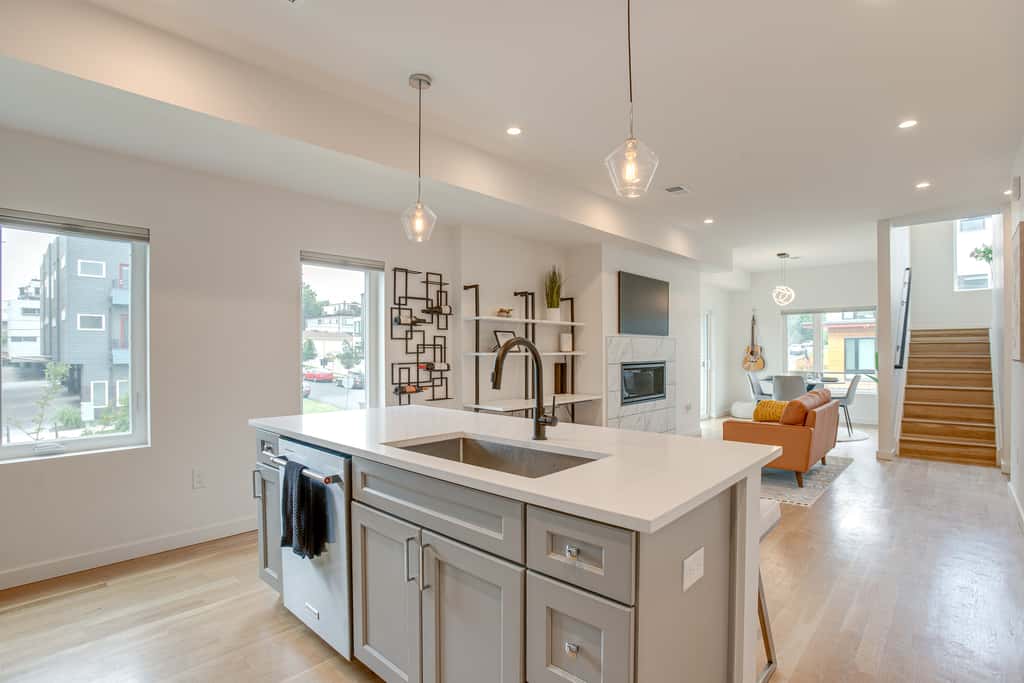 Private Rooftop w/ 360-Degree View: Denver Home