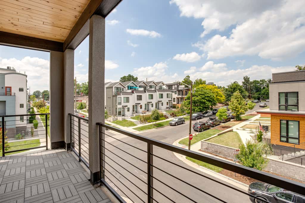 Private Rooftop w/ 360-Degree View: Denver Home