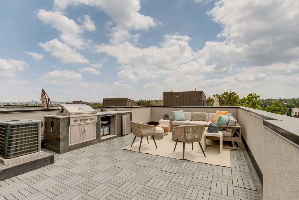 Private Rooftop w/ 360-Degree View: Denver Home