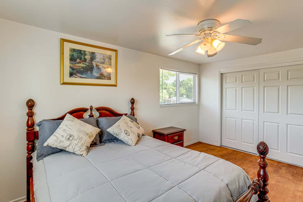 Aurora Medical Hub Rental: < 1 Mi to Hospitals