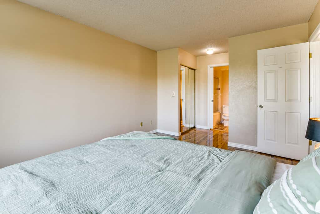 Extended Stay in Denver Area! Pet-Friendly Retreat