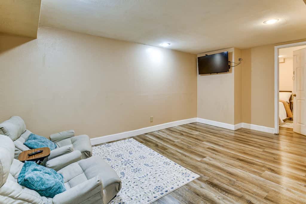 Extended Stay in Denver Area! Pet-Friendly Retreat