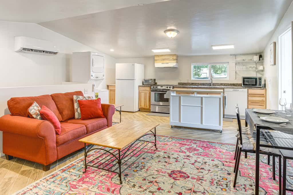1 Mi to Tennyson St Shops & Eats: Laid-Back Apt