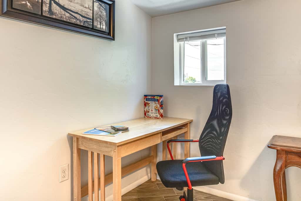 1 Mi to Tennyson St Shops & Eats: Laid-Back Apt