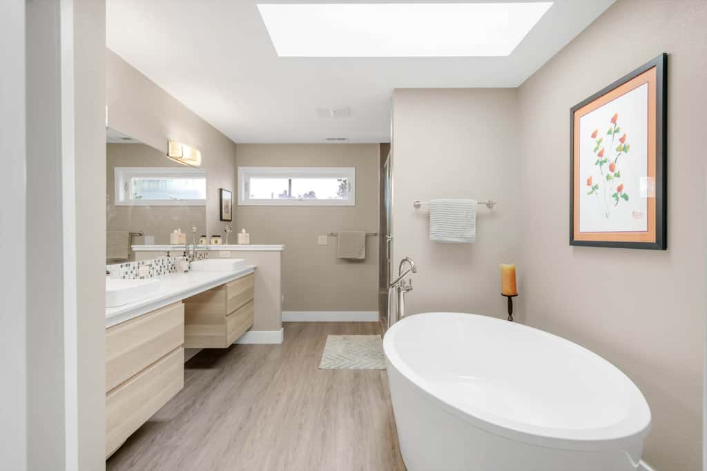 Hot Tub Soaks & Foodie Strolls! Berkeley Area Base