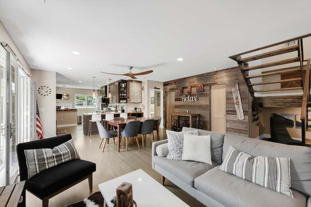 Hot Tub Soaks & Foodie Strolls! Berkeley Area Base