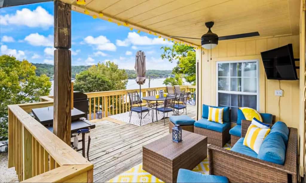 Peaceful 2BR Cabin - Dock Access - LAKE VIEW