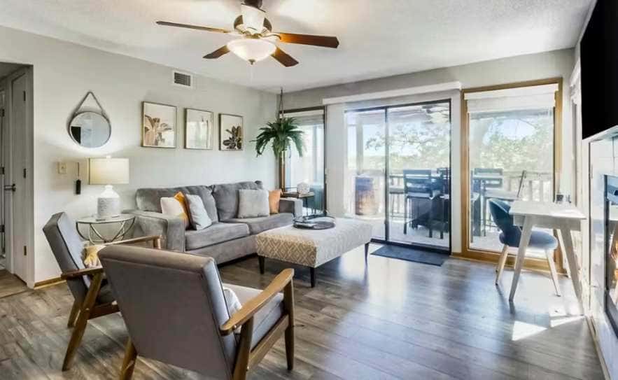 LAKE VIEW - 2BR Condo - Modern Luxury, Lake Ozark