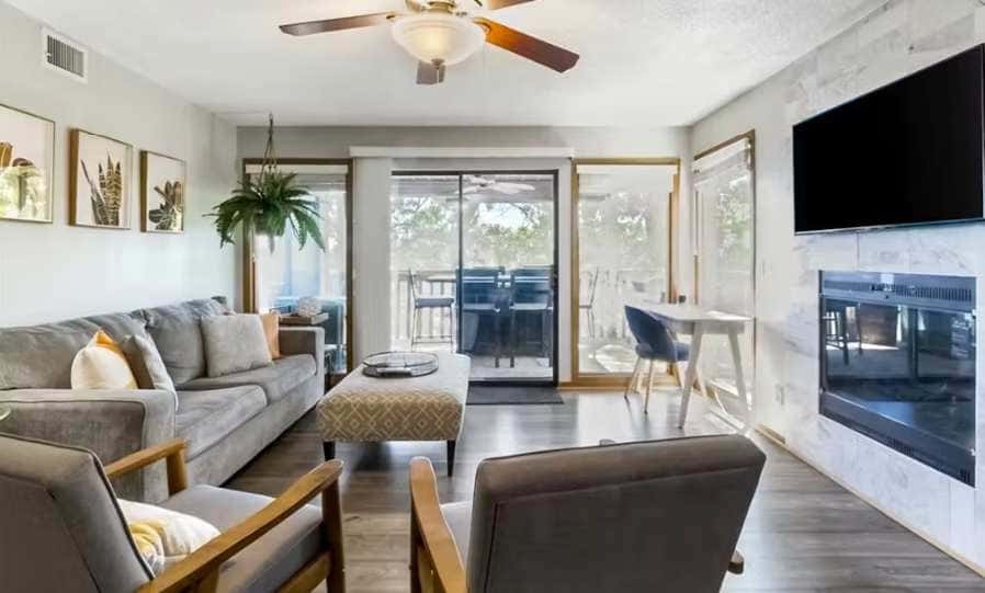LAKE VIEW - 2BR Condo - Modern Luxury, Lake Ozark