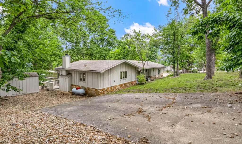 Rustic 3BR Lake House - LAKE VIEW - Lake Ozark