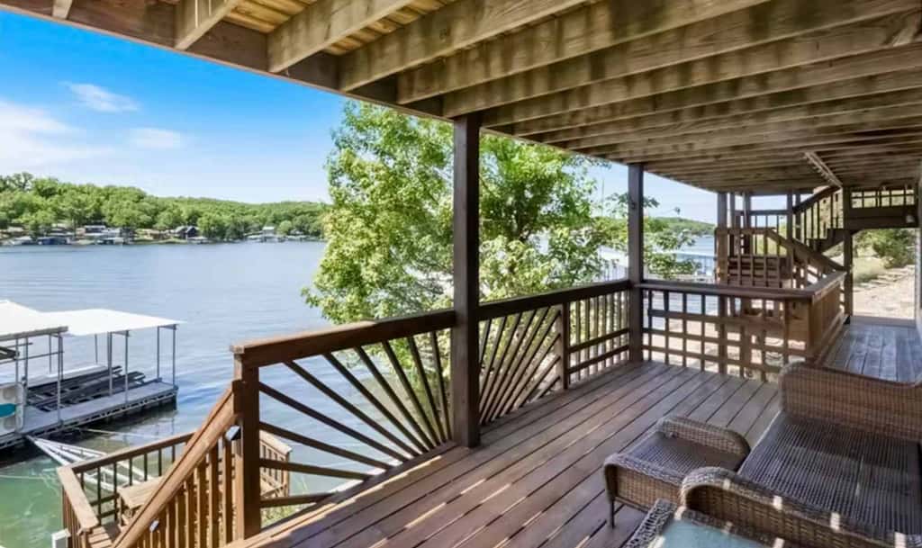 Serene 5BR Lake House - LAKE VIEW - Gravois Mills