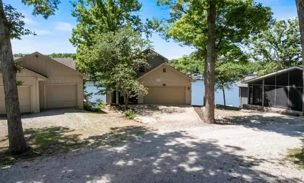 Serene 5BR Lake House - LAKE VIEW - Gravois Mills