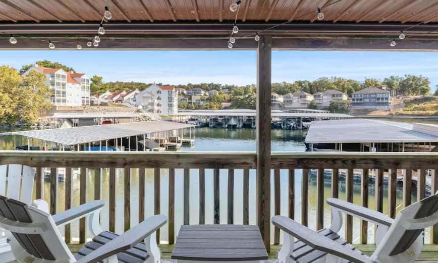 Charming 1BR Condo - LAKE VIEW - Lake Ozark
