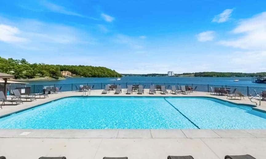Charming 1BR Condo - LAKE VIEW - Lake Ozark