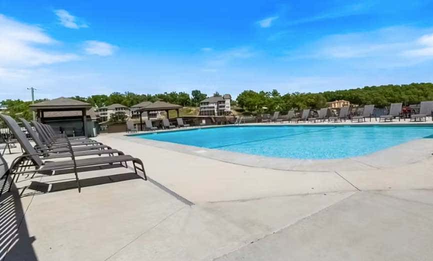 Charming 1BR Condo - LAKE VIEW - Lake Ozark