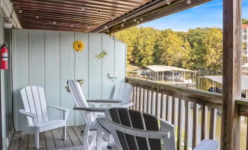 Charming 1BR Condo - LAKE VIEW - Lake Ozark