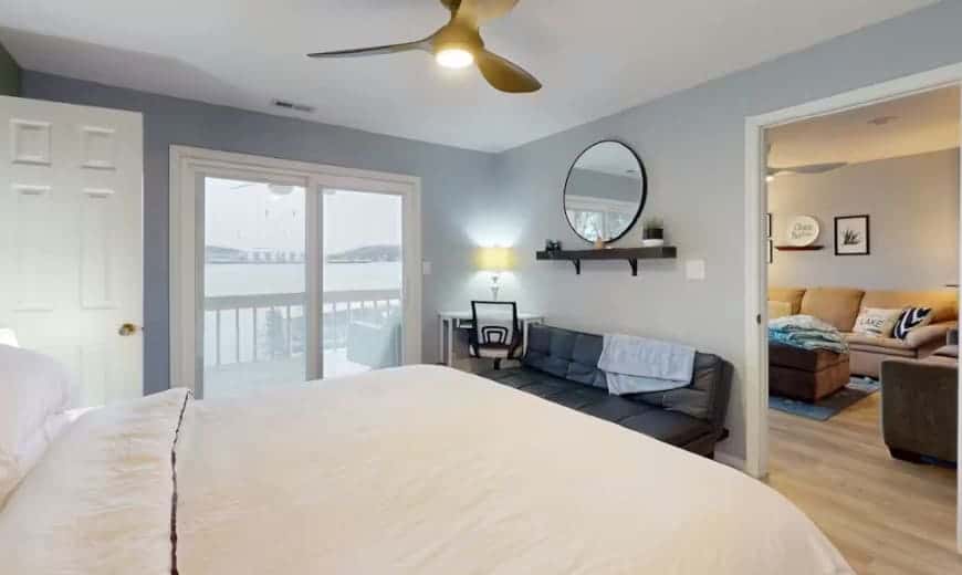 Waterfront 2BR Condo - Pool - Main Channel Views