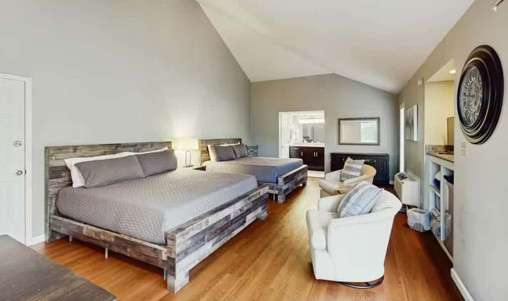 Charming 3BR House - Golf & POOLS - Margaritaville