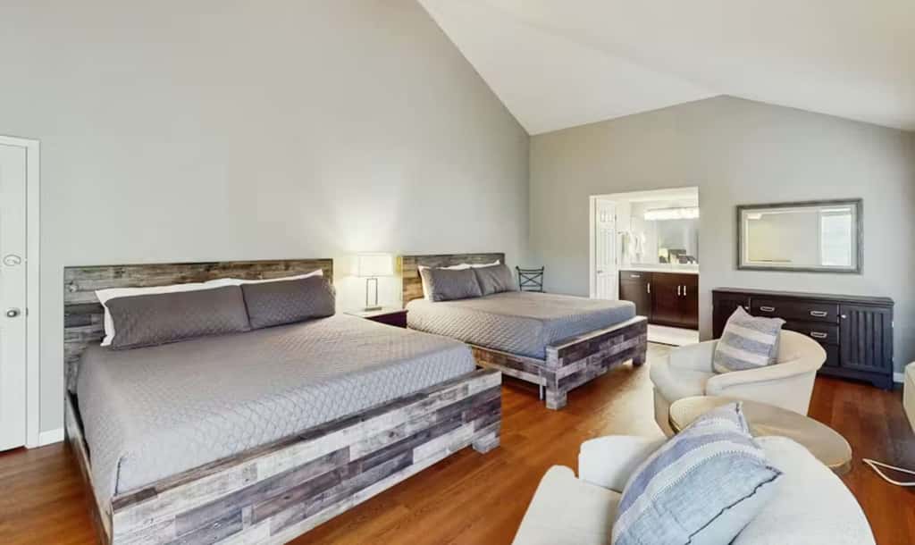 Charming 3BR House - Golf & POOLS - Margaritaville