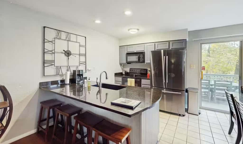 Charming 3BR House - Golf & POOLS - Margaritaville
