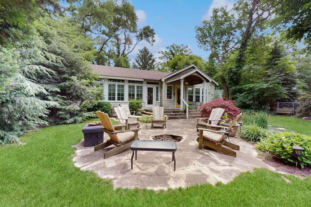 Adorable Downtown Cottage with Firepit, Fireplace, & Yard - Walk Everywhere