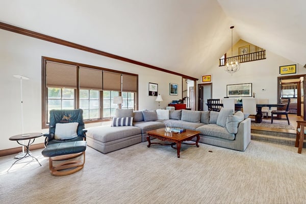 Golf Front Home with Course View, WiFi, Patio & Grill