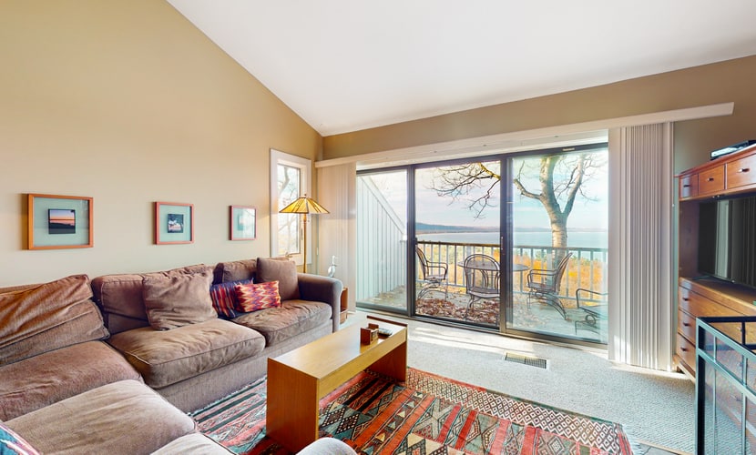 Updated condo in Glen Arbor with Lake Michigan views, fireplace, deck, W/D