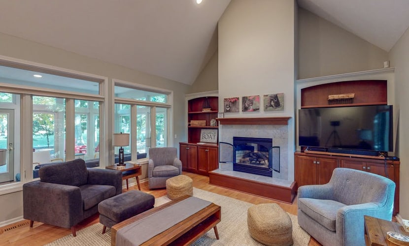 Luxury home with forest views, fireplace, deck, streaming, & washer/dryer