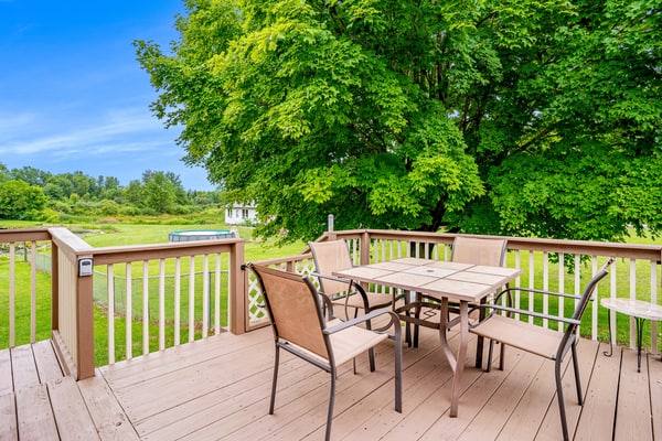 Fontano Casa | House in Coloma near Michigan's Great Lakes
