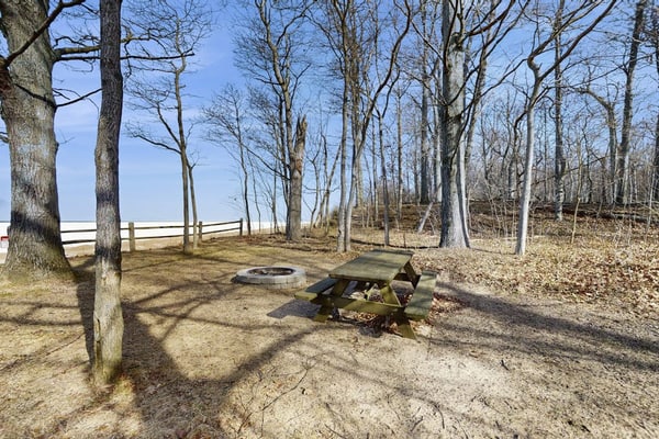 Private Cottage w/Wood-Burning Fireplace, WiFi, and Lakefront Access