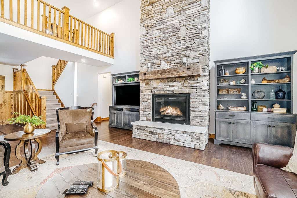 Expansive dog-friendly home w/ golf course views, and nearby resort amenities
