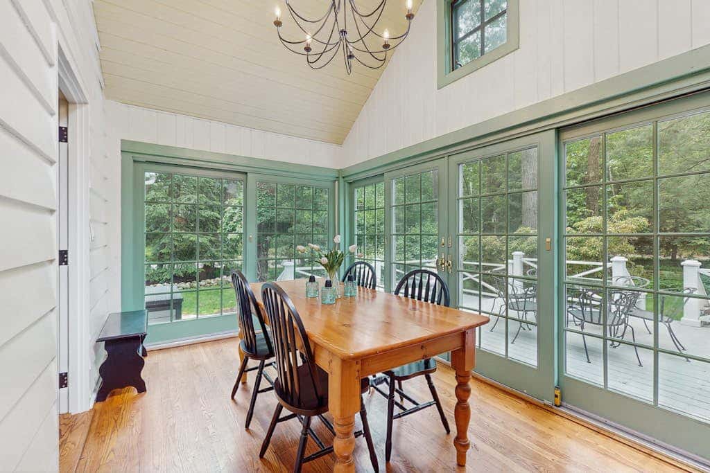 Chalet May