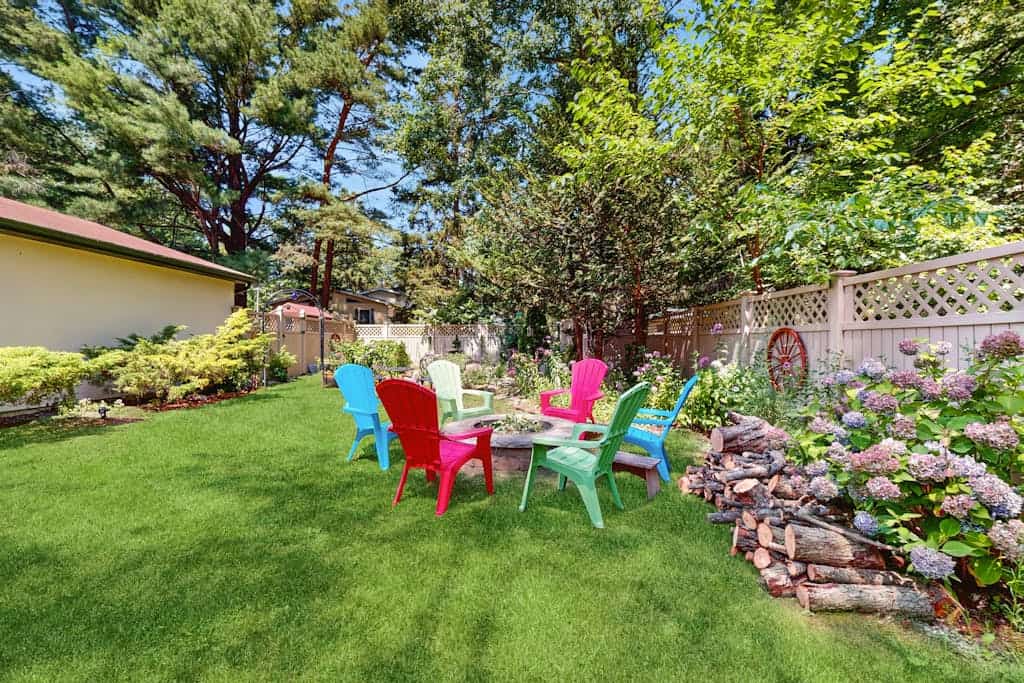Dog-Friendly Home with Enclosed Yard & Free High-Speed WiFi - Great Location