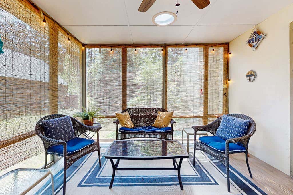 Wine Down Cottage