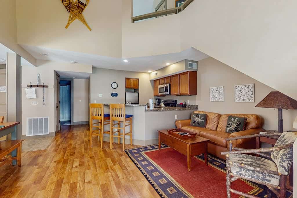 Mountain Condo at Crystal Mountain Resort - Walk to Lifts and Golf