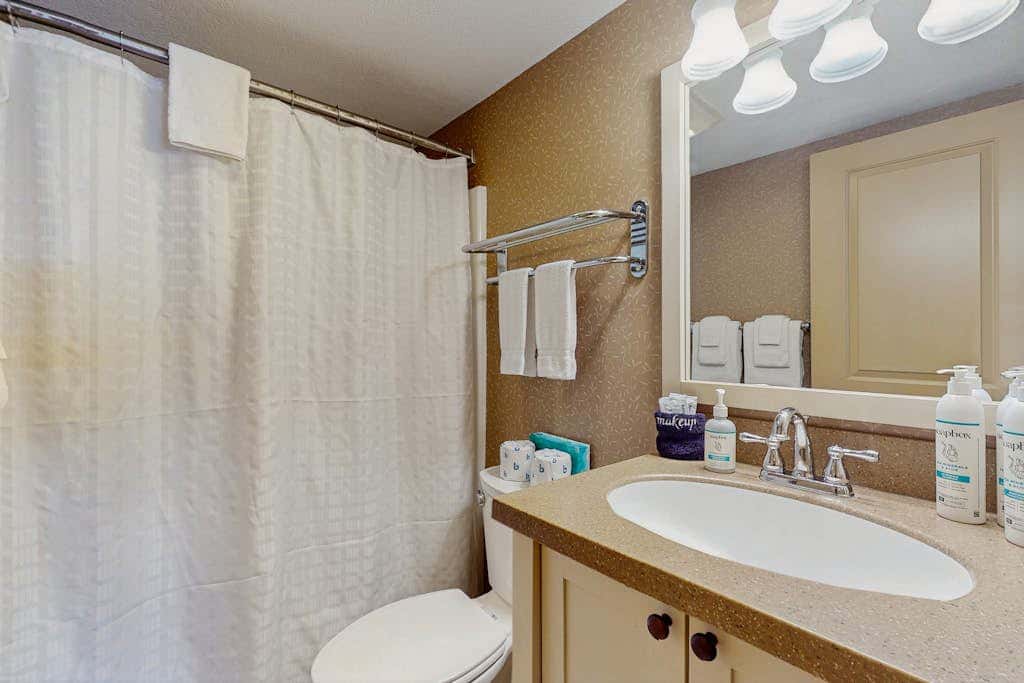 WinterGreen Condo, #522