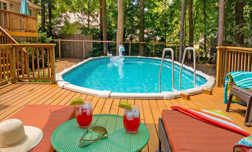 Spacious Dog Friendly Home w/ heated pool, fenced yard, gas grill, & fire pit