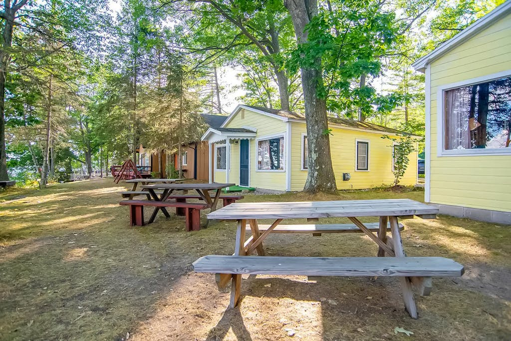 Smith Family Cottages- Cottage #1